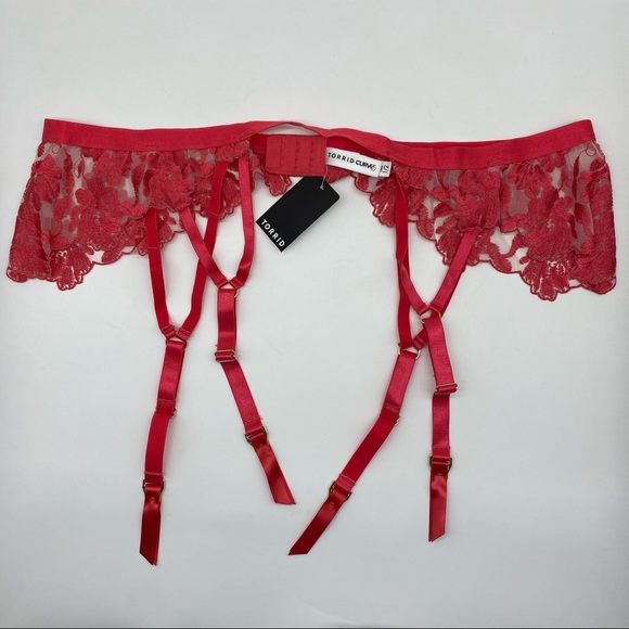 Torrid Women’s Raspberry Pink Embroidered Mesh Lace Bralette & Garter Size 1X - Picture 14 of 16